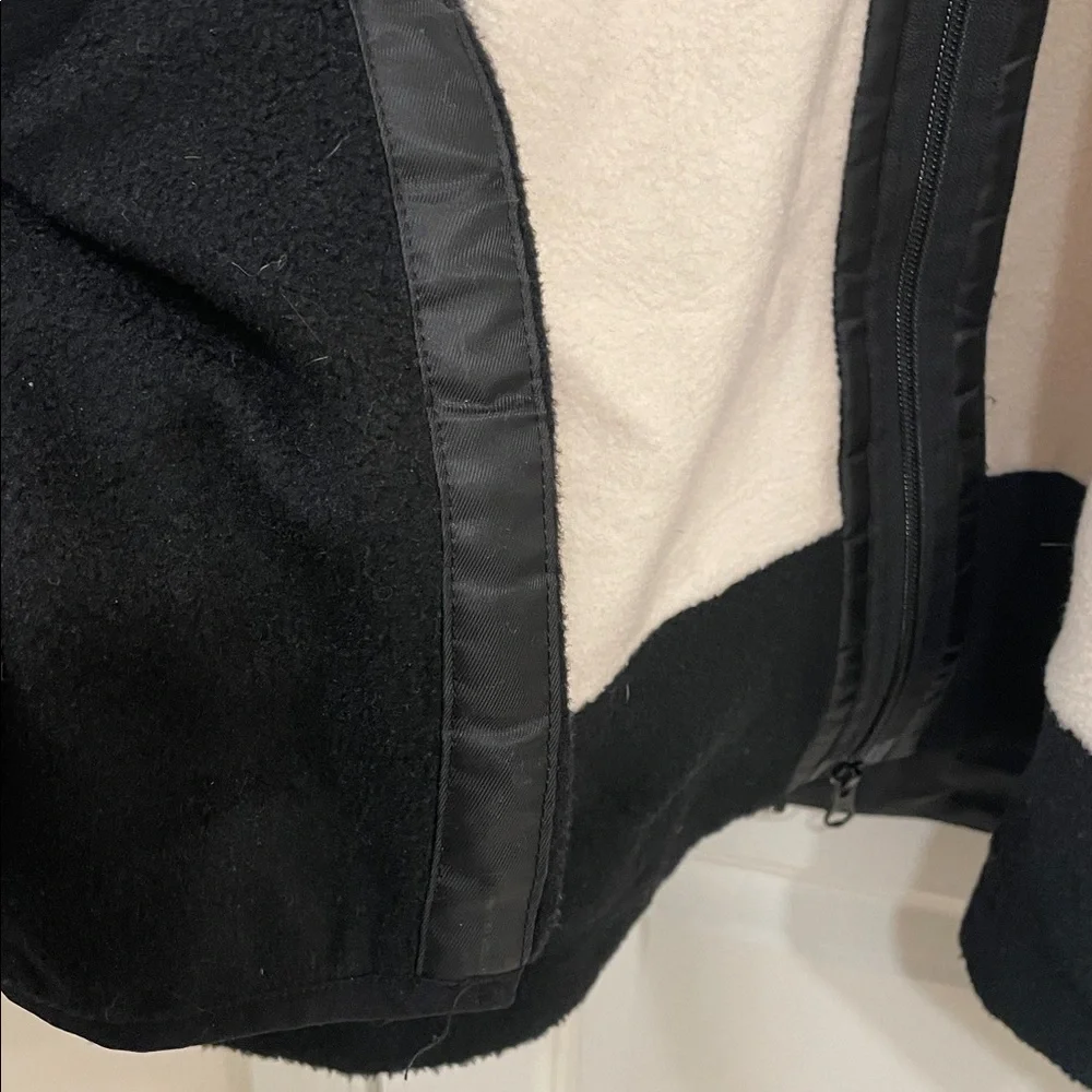 BAUER GAME 7 BLEACHER JACKET